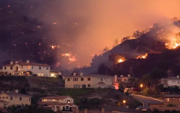 California wildfire encroaching on homes